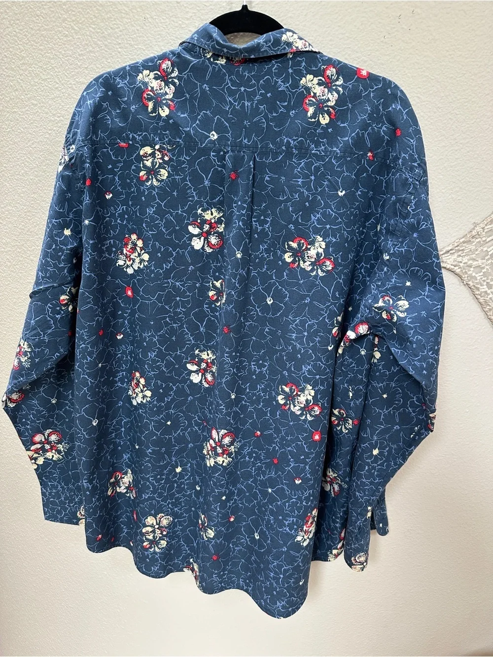 Tommy Bahama navy shirt